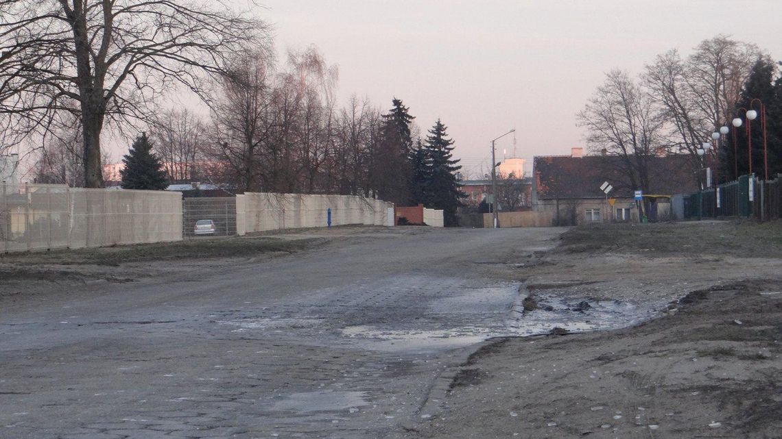 Nowy asfalt, chodniki i oświetlenie. Będzie remont tego odcinka ul. Piwonickiej