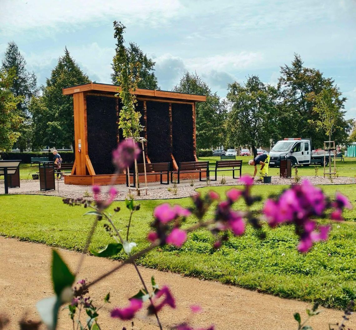 Oficjalne uruchomienie NOWEJ tężni i inne atrakcje. PIKNIK na Polach Marsowych Oficjalne uruchomienie NOWEJ tężni i inne atrakcje. PIKNIK na Polach Marsowych