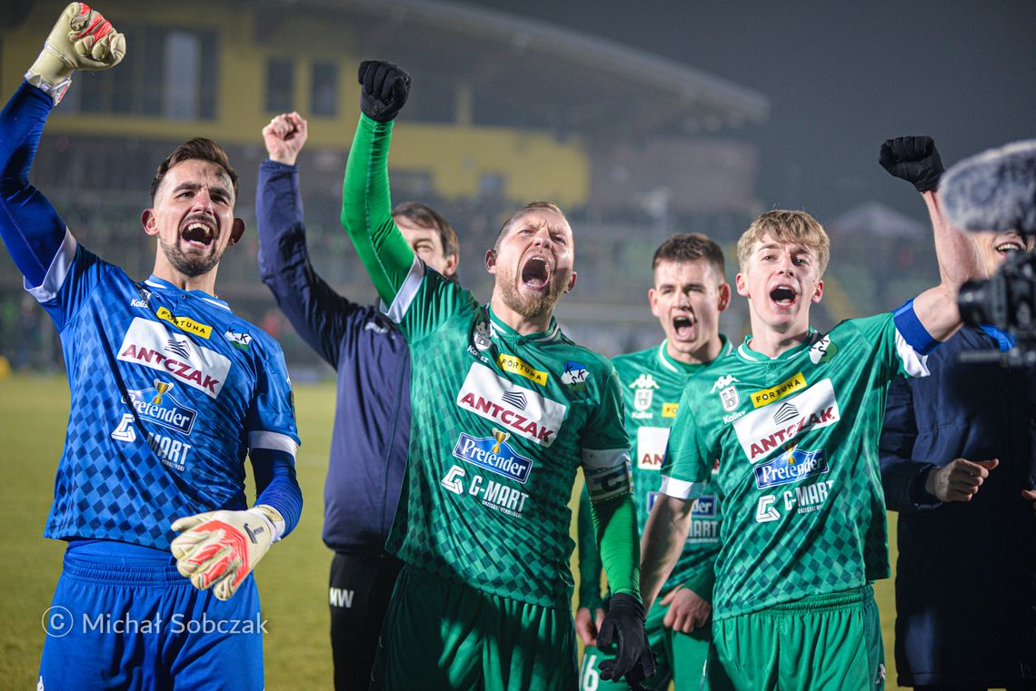 Oni to zrobili! KKS zdeklasował Śląsk i zagra w półfinale Fortuna Pucharu Polski! (ZDJĘCIA)