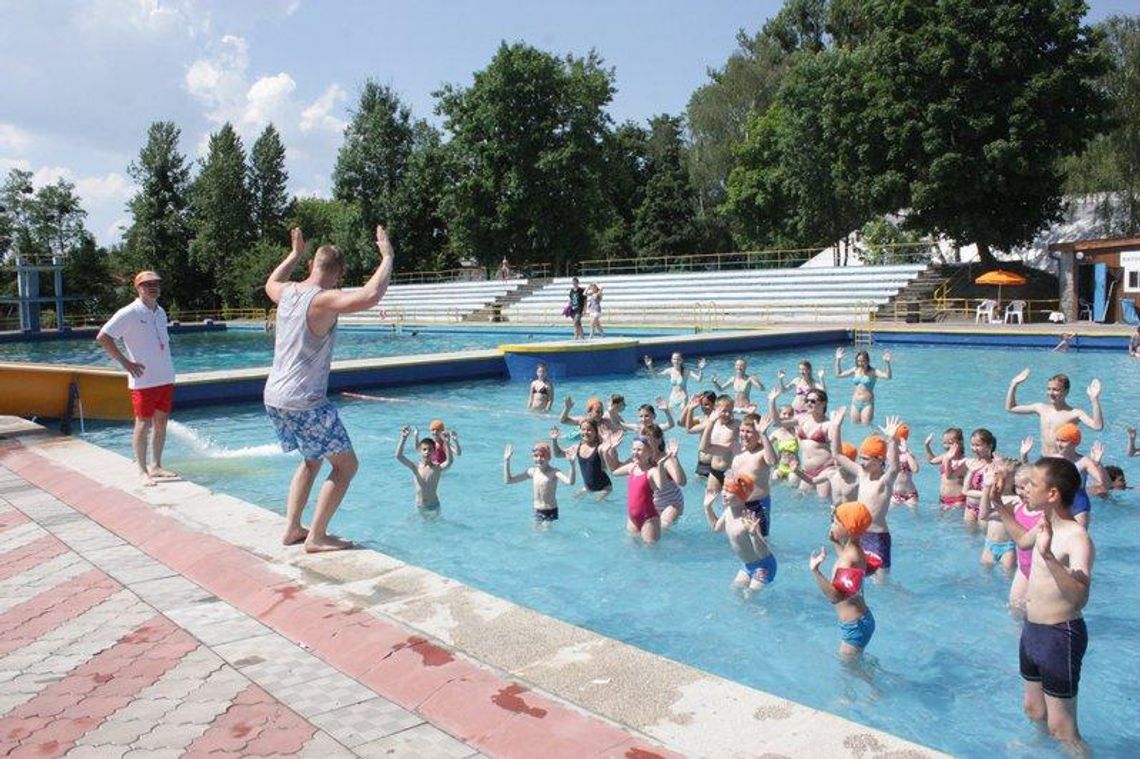 Ostrów Wielkopolski: półkolonie na basenie