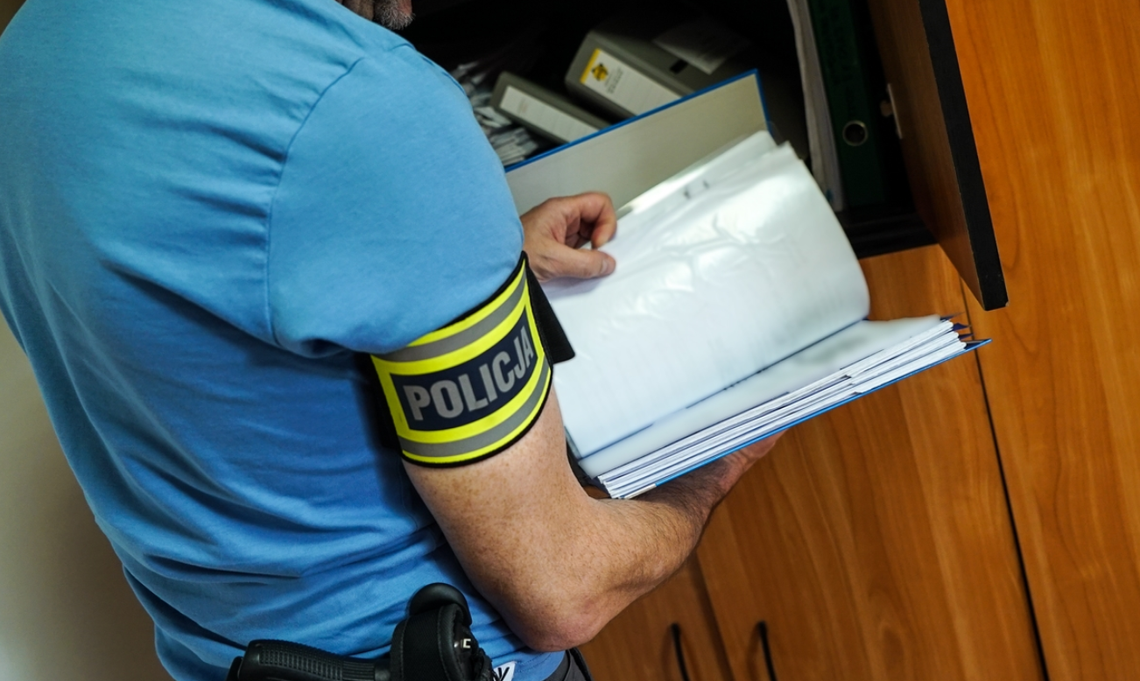 Oszuści próbowali zmanipulować seniora. Nie przewidzieli jednej rzeczy!