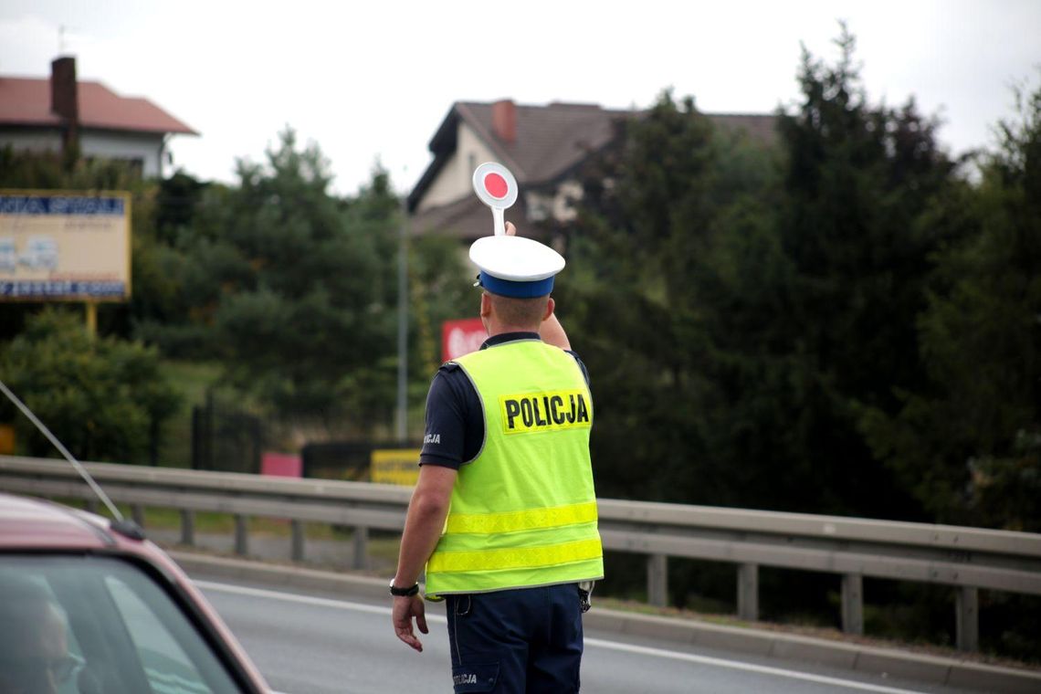 Pijany 15-latek wiózł motocyklem swojego pijanego kolegę