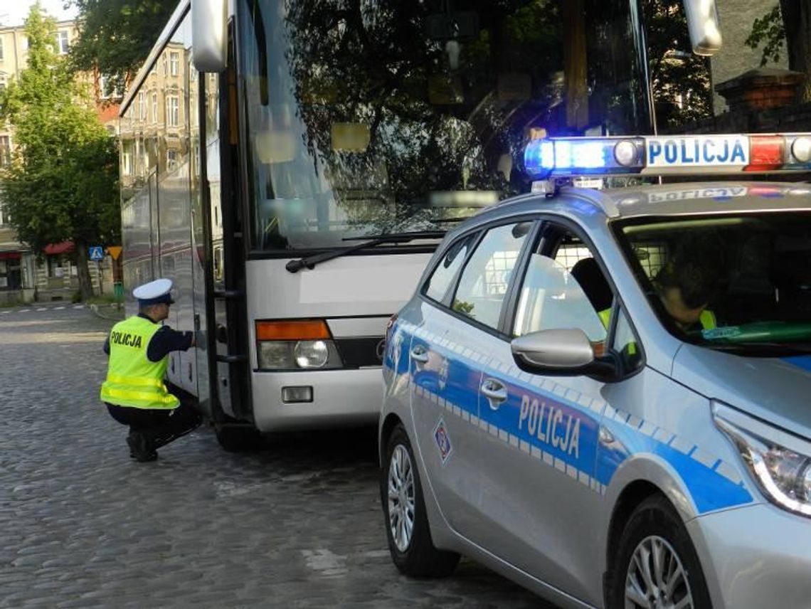 Pijany kierował autobusem liniowym. Wiózł pasażerów