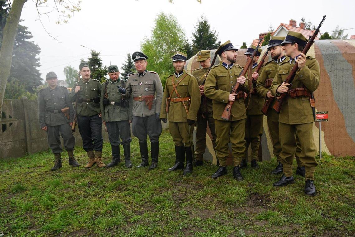 Piknik militarny w Szczypiornie ZDJĘCIA