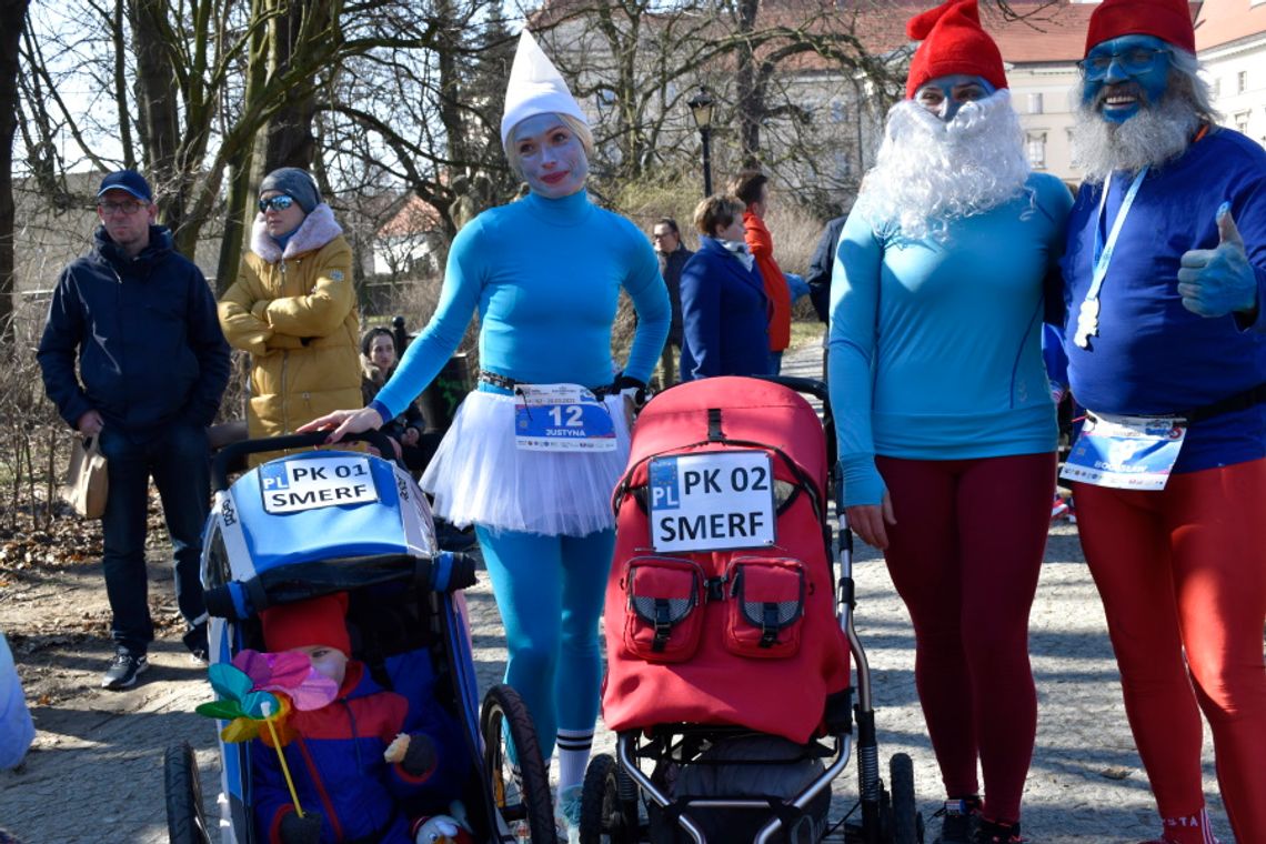 Pobiegnij z policją 5 km przez Kalisz. Już niebawem Smerfna Piątka!