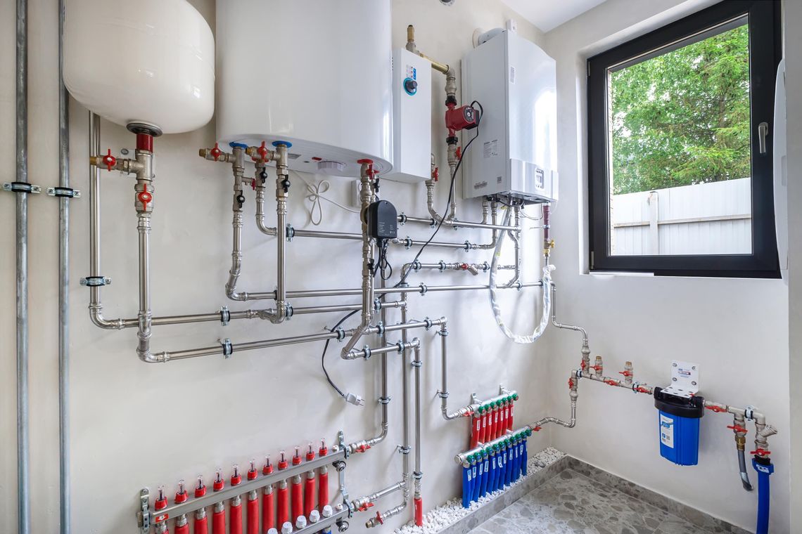 Połączenia gwintowane w instalacji wodnej - jak wykonać je szczelnie? Połączenia gwintowane w instalacji wodnej - jak wykonać je szczelnie?