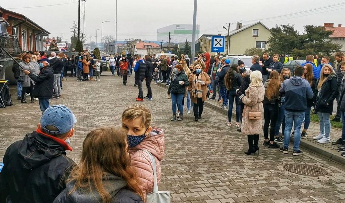 „Poprawiny” w Malanowie. W akcji ponownie policja