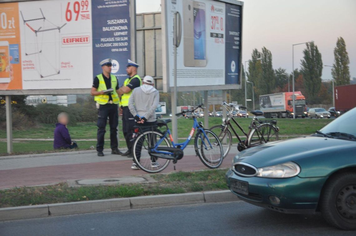 Potrącenie rowerzystki na ul. Poznańskiej ZDJĘCIA