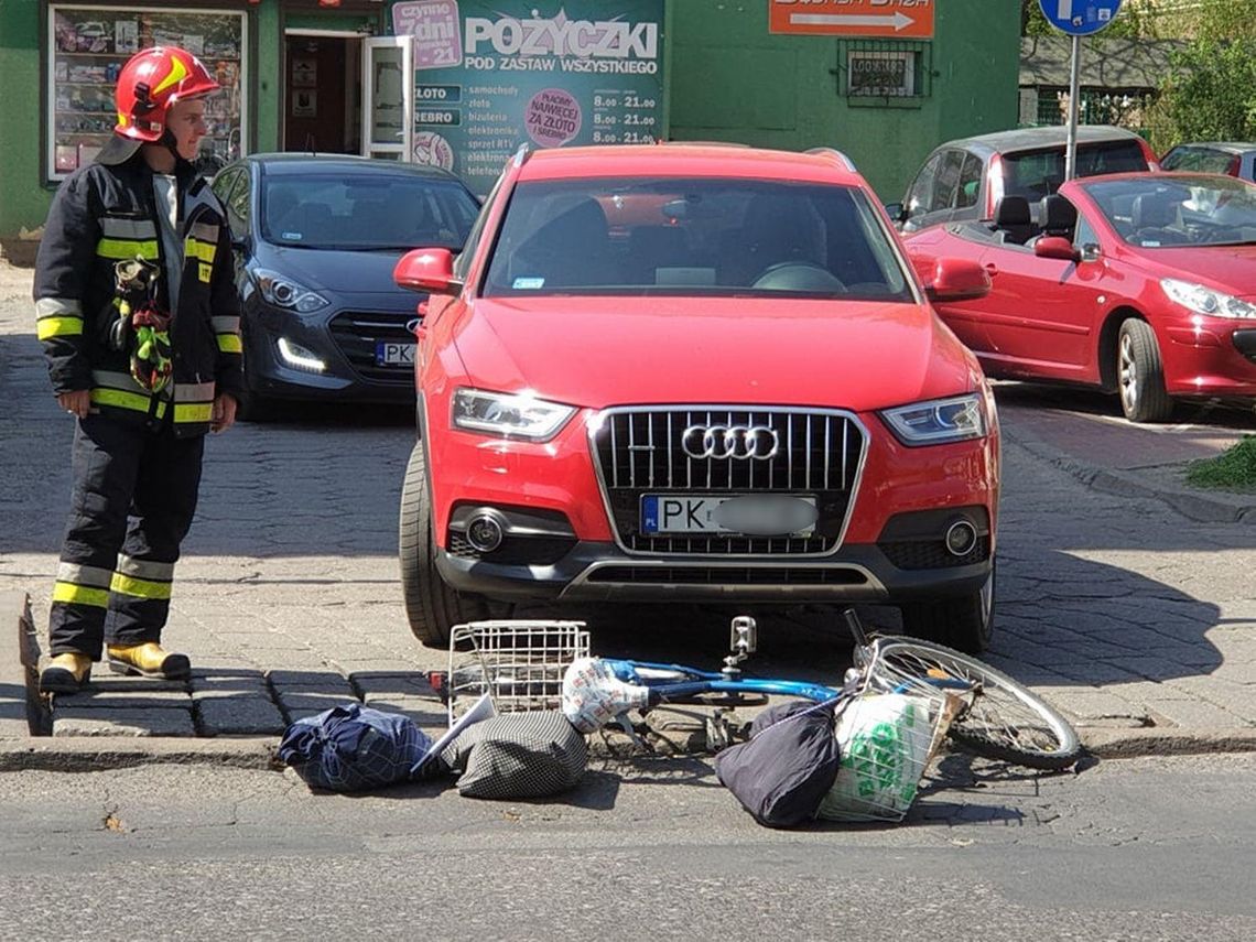 Potrącenie rowerzysty na ul. Bankowej w Kaliszu ZDJĘCIA