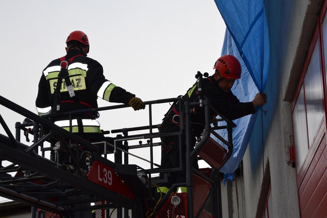 Powiat wspiera strażaków ochotników. Każda z gmin dostanie po 12 tysięcy złotych