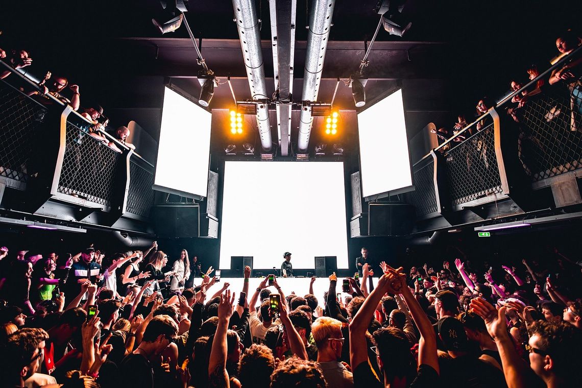 Powstaje NOWA dyskoteka koło KALISZA! "Nowy rozdział" Powstaje NOWA dyskoteka koło KALISZA! "Nowy rozdział"