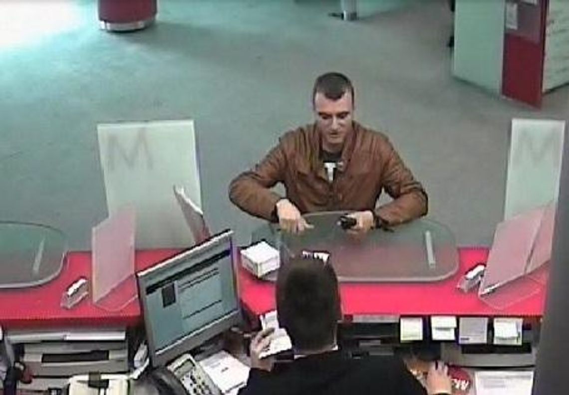 Poznajesz tego mężczyznę? Powiadom o tym policję!