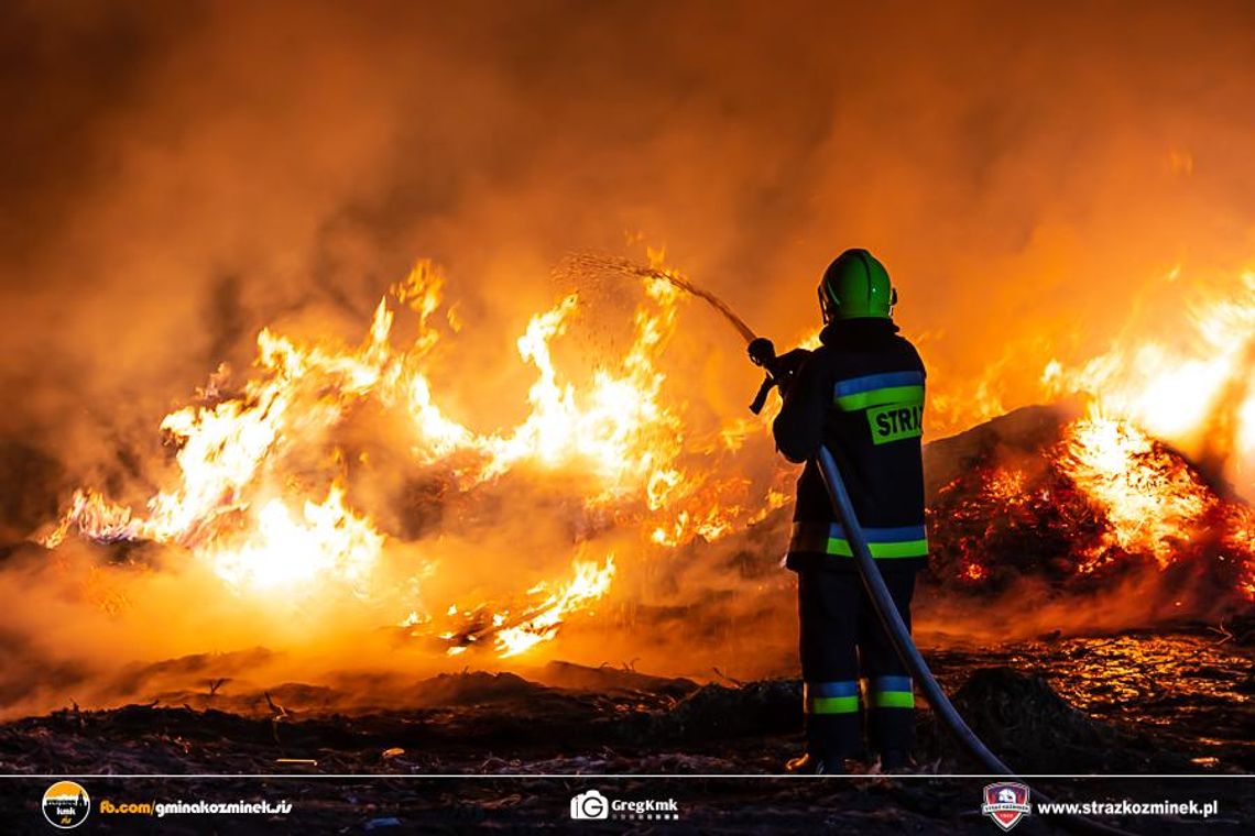 Pracowita noc strażaków. Dwa pożary w gminie Koźminek ZDJĘCIA