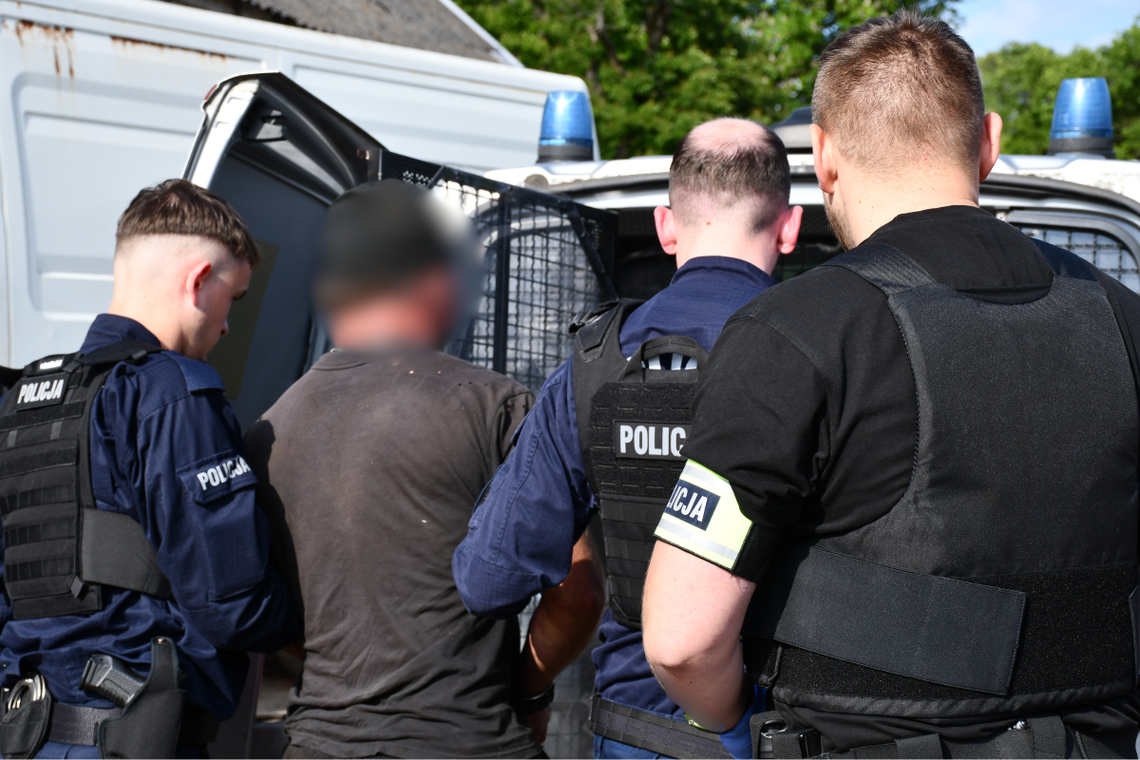 Przyjechał ze wschodu. Narobił szkód na 150 tys. zł Przyjechał ze wschodu. Narobił szkód na 150 tys. zł