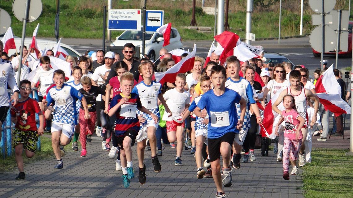 Rekordowy Bieg z Flagą! ZDJĘCIA