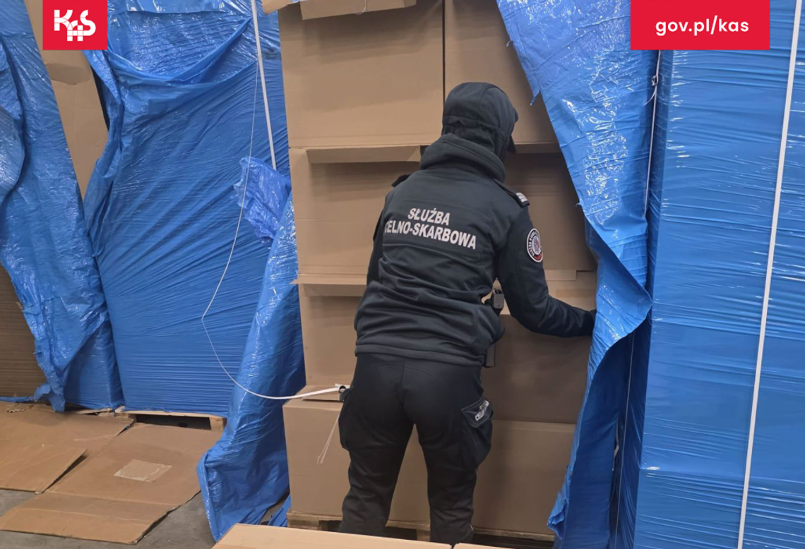 ,,Rekordowy'' przemyt! Ukrainiec zatrzymany z gigantycznym ładunkiem FILM ,,Rekordowy'' przemyt! Ukrainiec zatrzymany z gigantycznym ładunkiem FILM