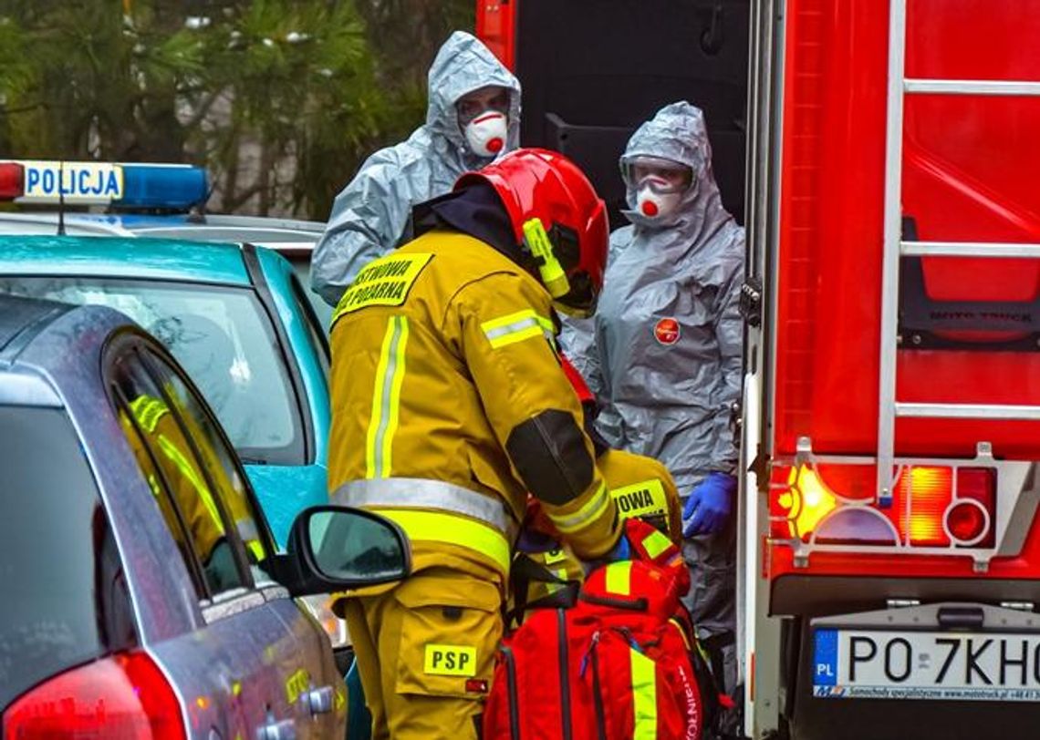 Rodzinny dramat w Jarocinie. Mąż nie żyje, żona w szpitalu ZDJĘCIA