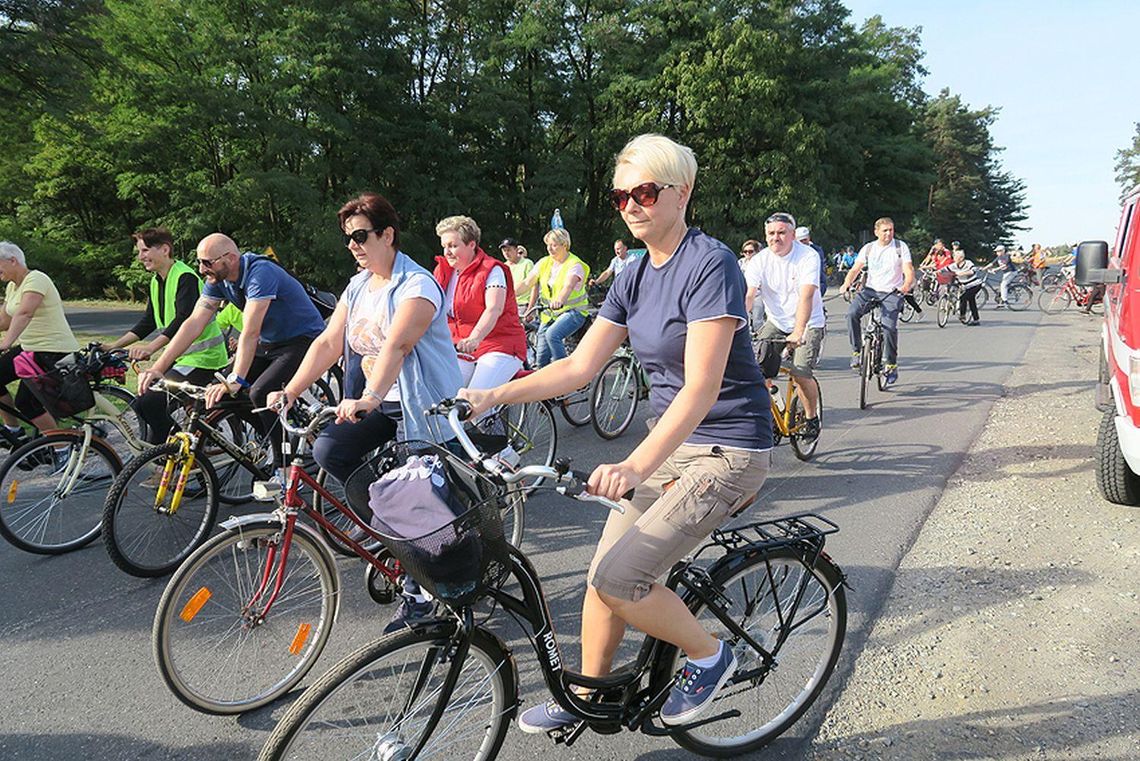 Rodzinny Rajd Rowerowy w Stawiszynie ZDJĘCIA