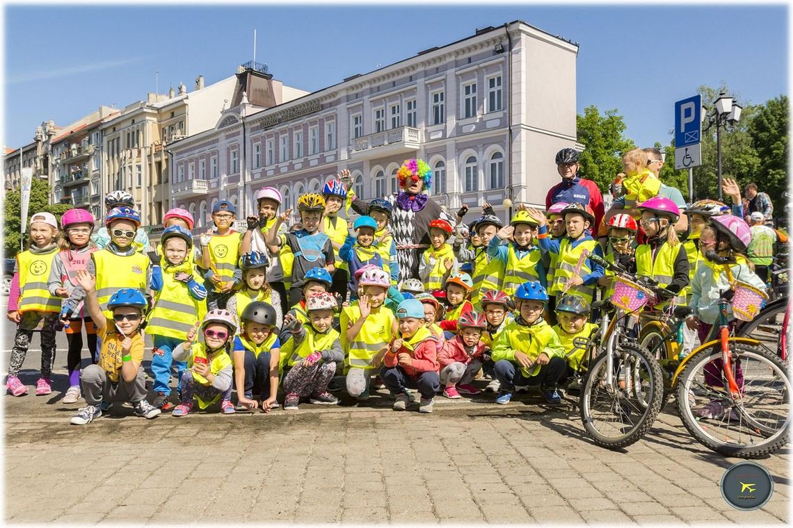 Rodzinny Rajd Rowerowy „Z przedszkolakiem na rowerze” ZDJĘCIA