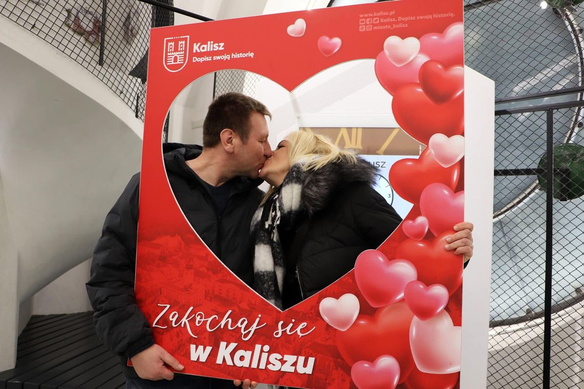 Romantycznie w Ratuszu. Tak świętowali Walentynki ZDJĘCIA