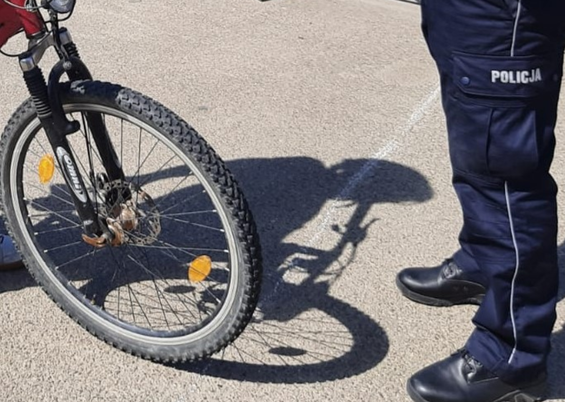 Rowerem po mocnym trunku. Policja zatrzymała ,,zawodnika''