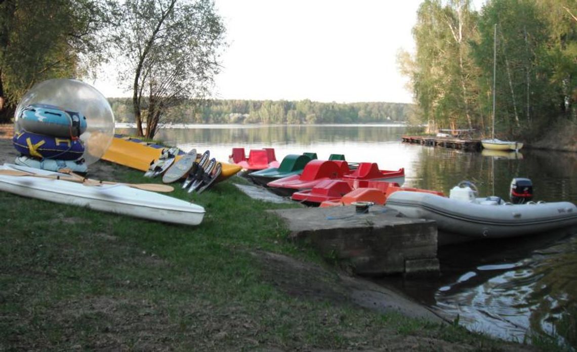 Rowerki i kajaki już na zalewie w Szałem. Wkrótce więcej atrakcji ZDJĘCIA