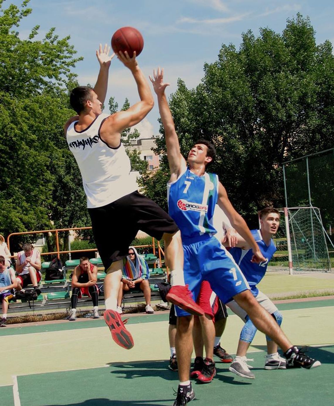 Ruszyła letnia liga basketu