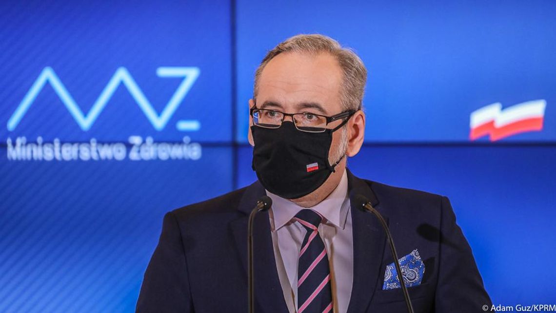 Rząd wprowadza kolejne obostrzenia! Zakaz przemieszczania się w Sylwestra!