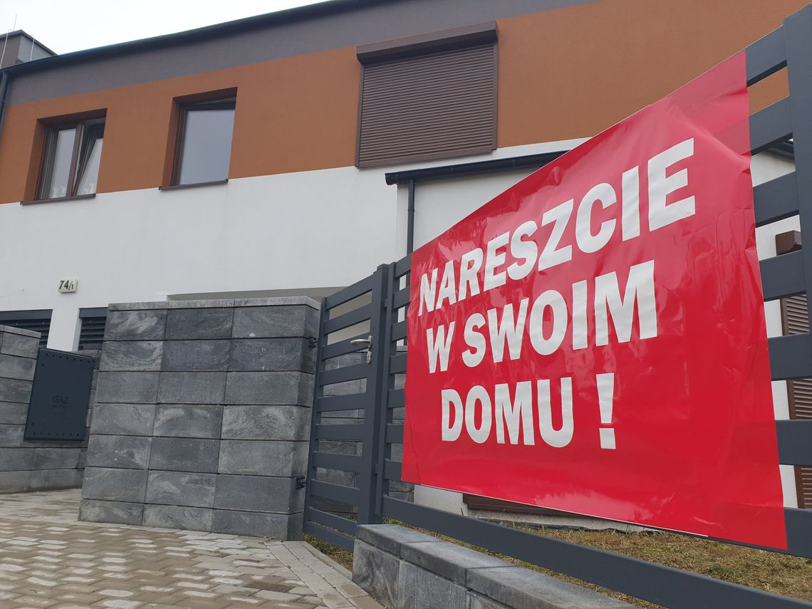 Siła wspólnoty. Parapetówka na Osiedlu Dębowym. Deweloper wciąż bez kary