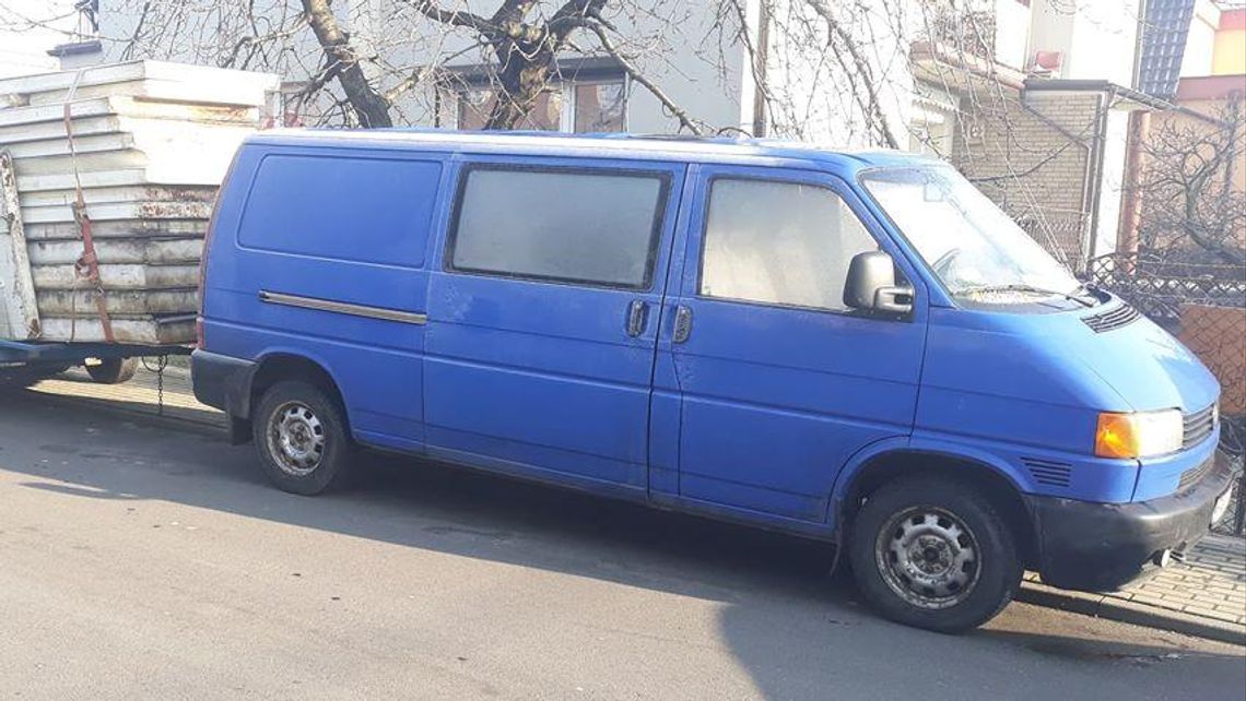 Skradziono volkswagena T4. Widzieliście to auto? ZDJĘCIA