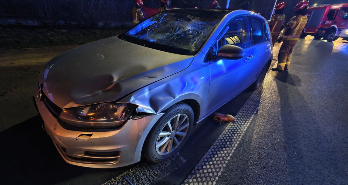 Śmierć pod kołami samochodu. Tragedia w Ostrowie Śmierć pod kołami samochodu. Tragedia w Ostrowie