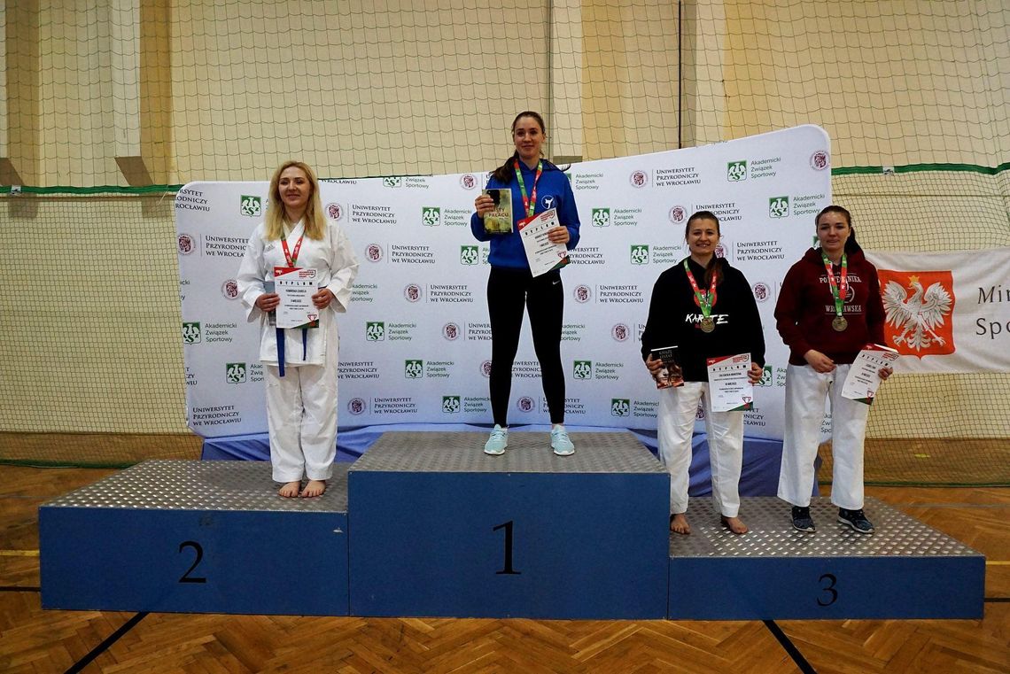 Srebro w olimpijskim karate. Kaliszanka wicemistrzynią Polski