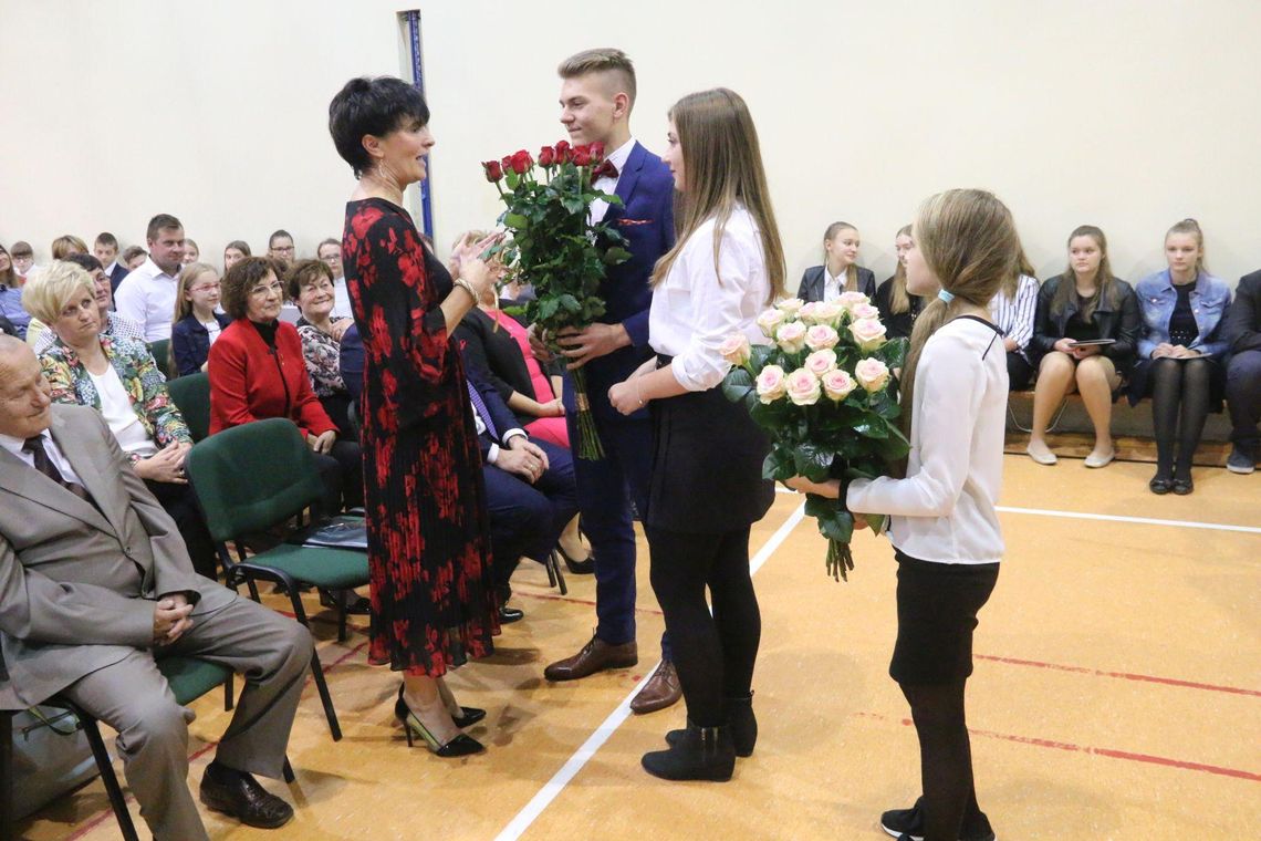 Stypendia dla najzdolniejszych uczniów w Nowych Skalmierzycach