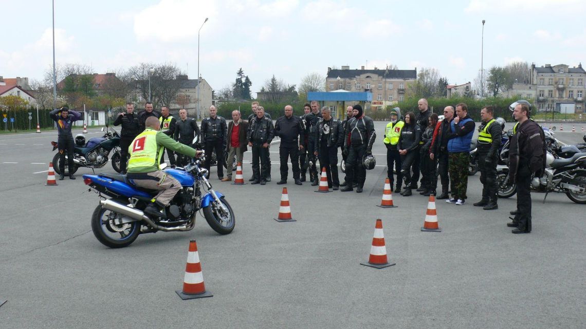 Szkolenie z doskonalenia techniki jazdy motocyklem