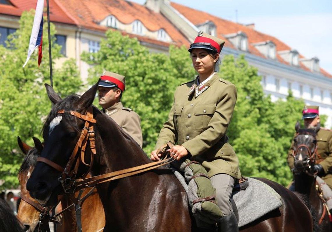 Sztandar dla 17 Kompanii Rozpoznawczej Ułanów Wielkopolskich ZDJĘCIA