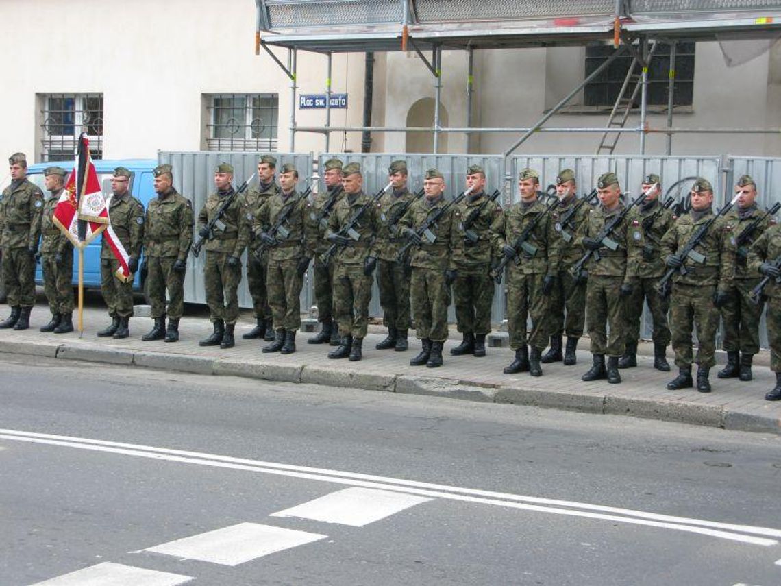 Tak z honorami żegnano pułkownika