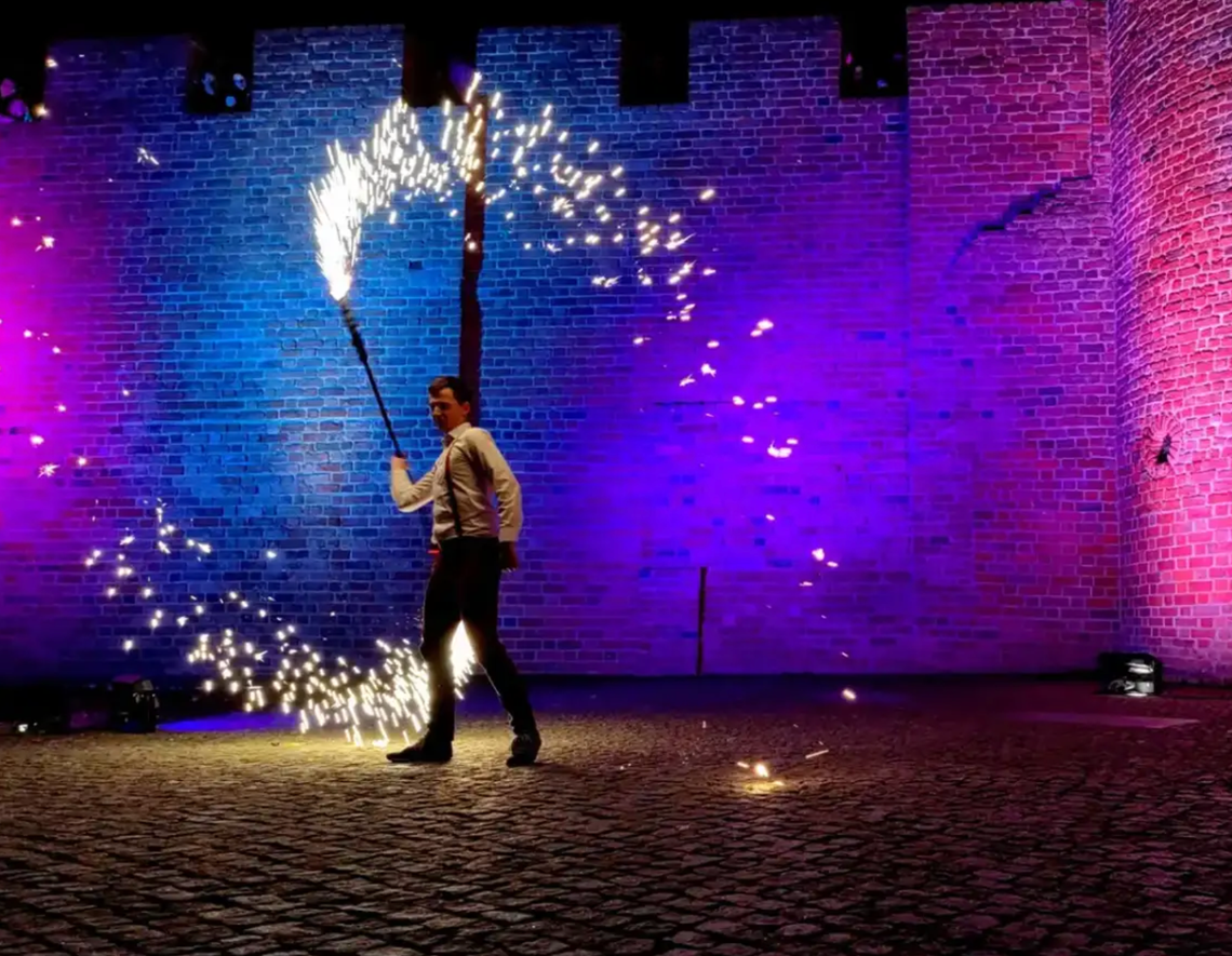 Tak zakończymy sezon turystyczny w Kaliszu FIRE SHOW, POKAZY, POCZĘSTUNEK Tak zakończymy sezon turystyczny w Kaliszu FIRE SHOW, POKAZY, POCZĘSTUNEK
