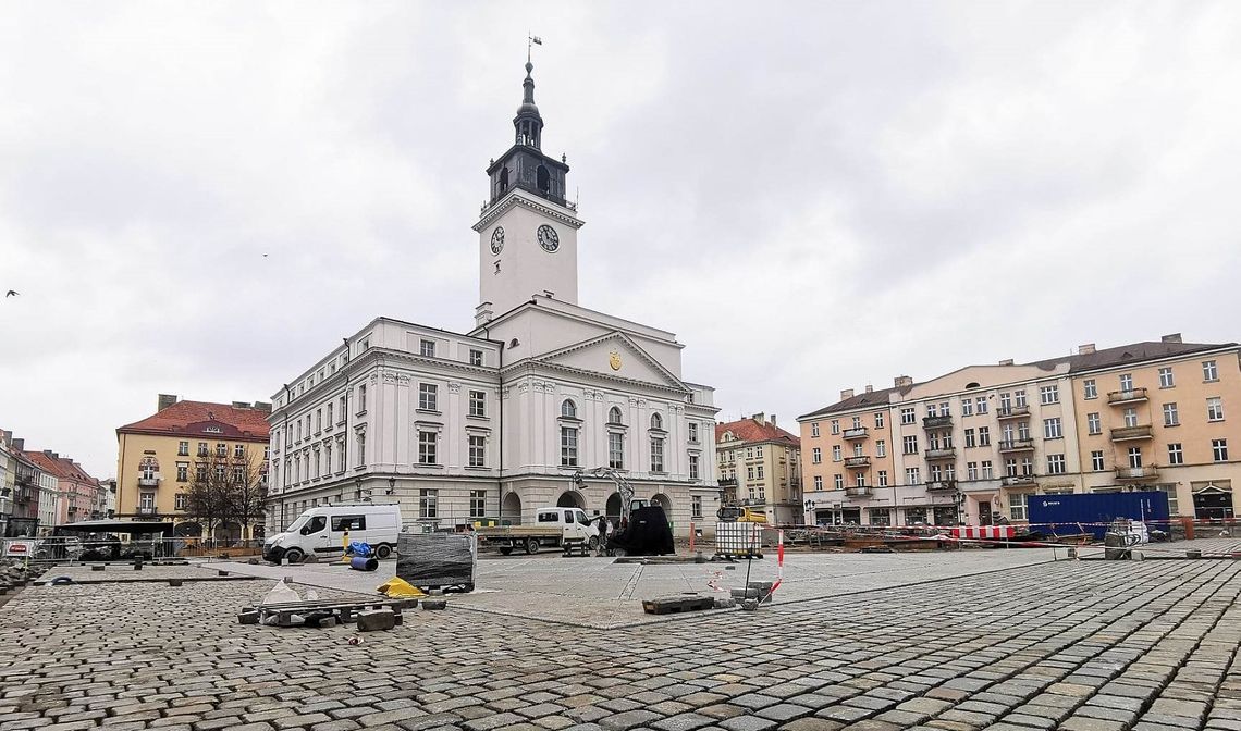 Te prace trafiły do kapsuły czasu. Wzruszające wyznania Janka i Oleksandra