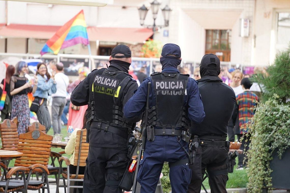 "Tęczowy Kalisz" zamiast Marszu Równości ZDJĘCIA