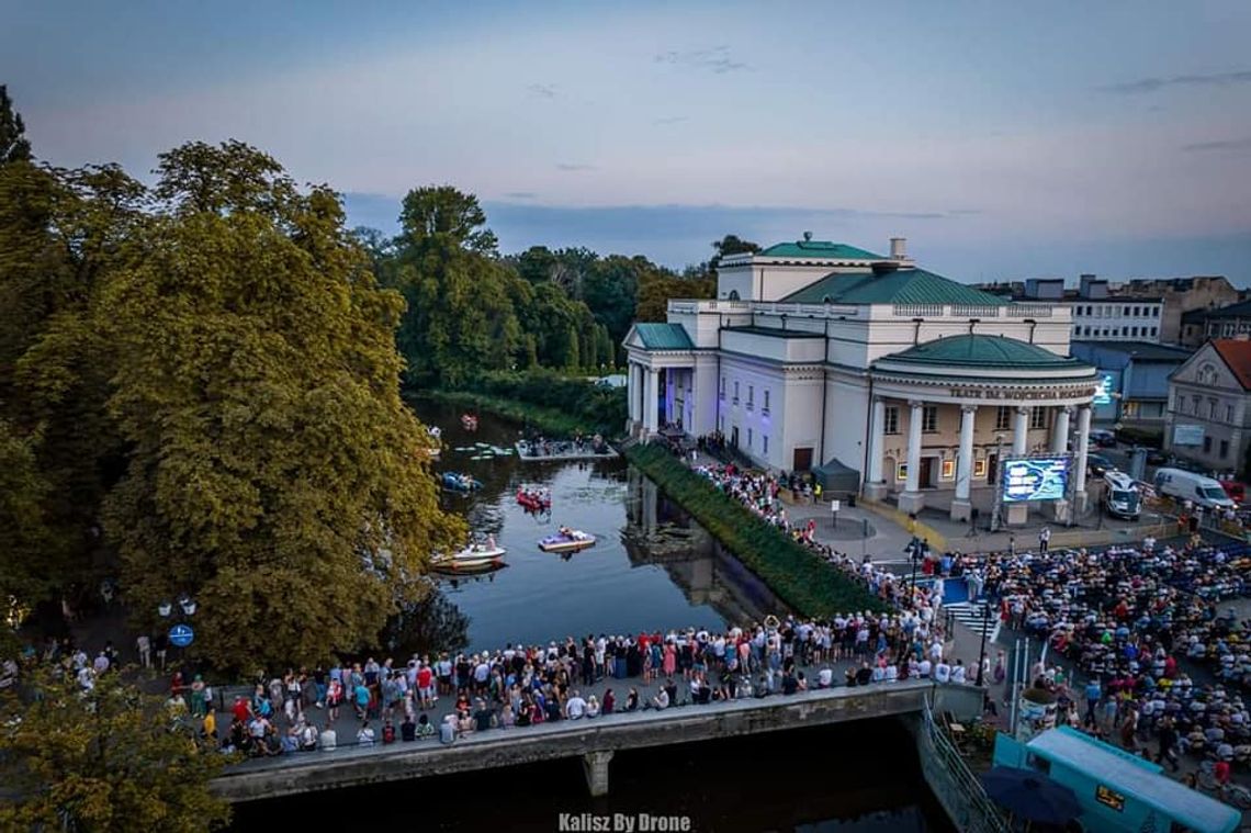 Tłumy podczas koncertu na Prośnie! Muzyka filmowa opanowała Kalisz ZDJĘCIA WIDEO