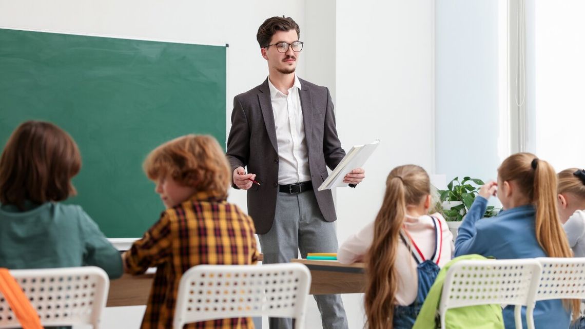 To boli polską oświatę. Ten grzech wskazał co czwarty Polak