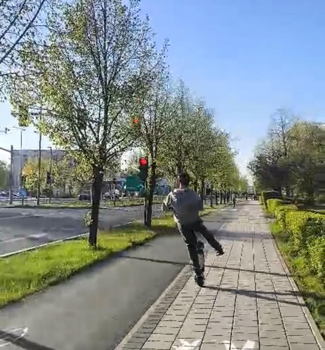 TO rozsierdziło Kaliszankę. Apel czytelniczki w sprawie elektrycznych hulajnóg i rowerów