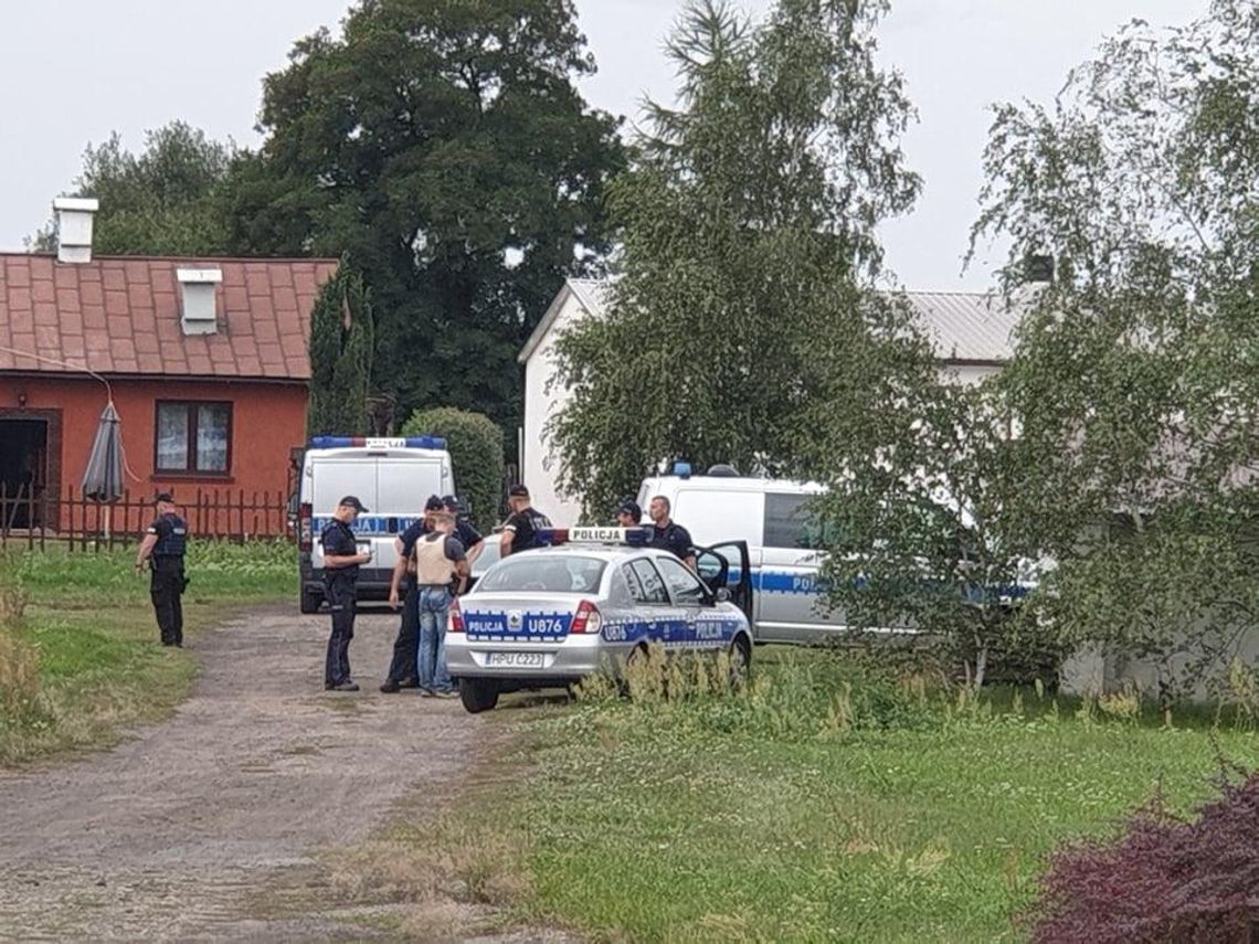 Tragedia na fermie w Zadowicach. Najprawdopodobniej pracownik zabił właściciela