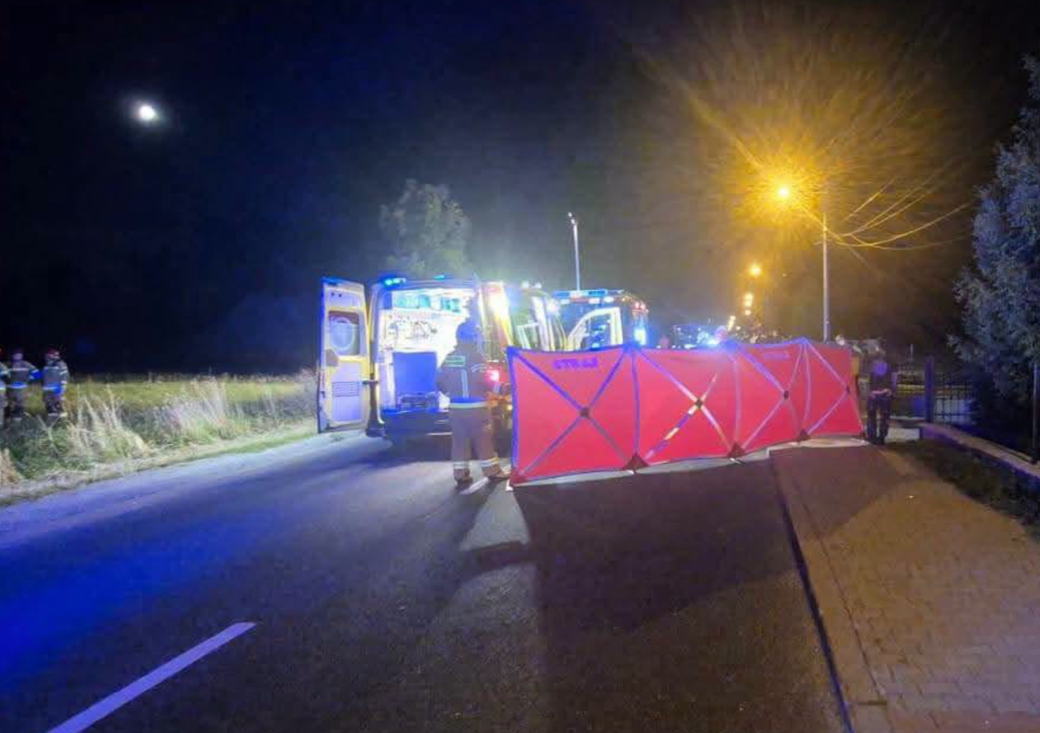 Tragedia w środku nocy. Pieszy zginął na ,,krajówce''
