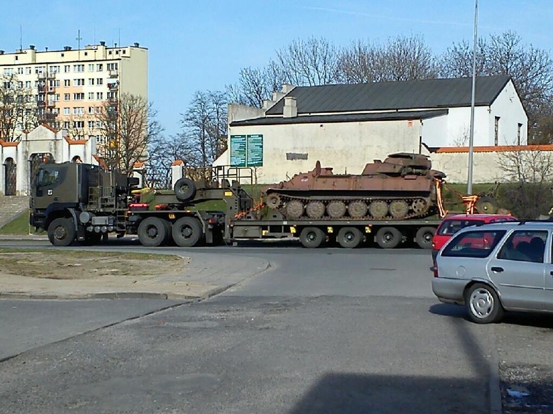 Transporty wojskowe przez Kalisz to…