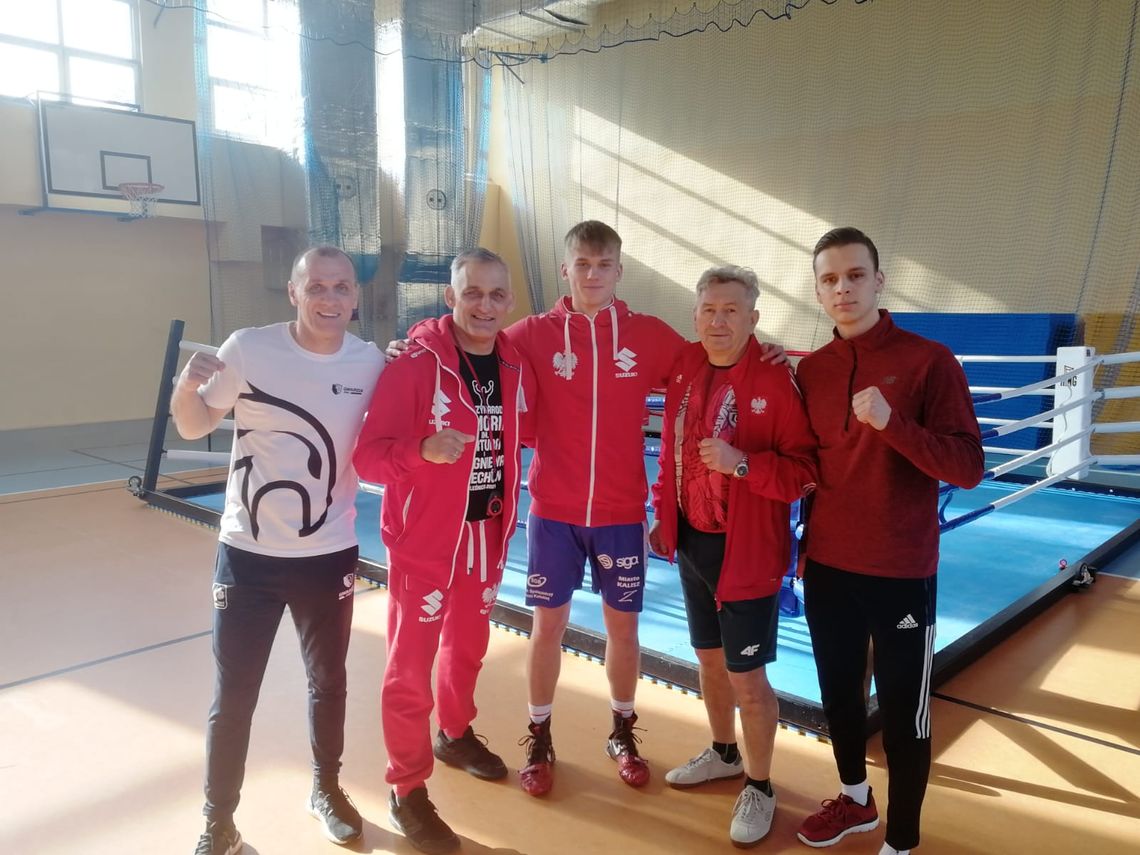 Trenuje pod okiem Bartnika. Sebastian Kusz zaboksuje na gali Suzuki Boxing Night 12