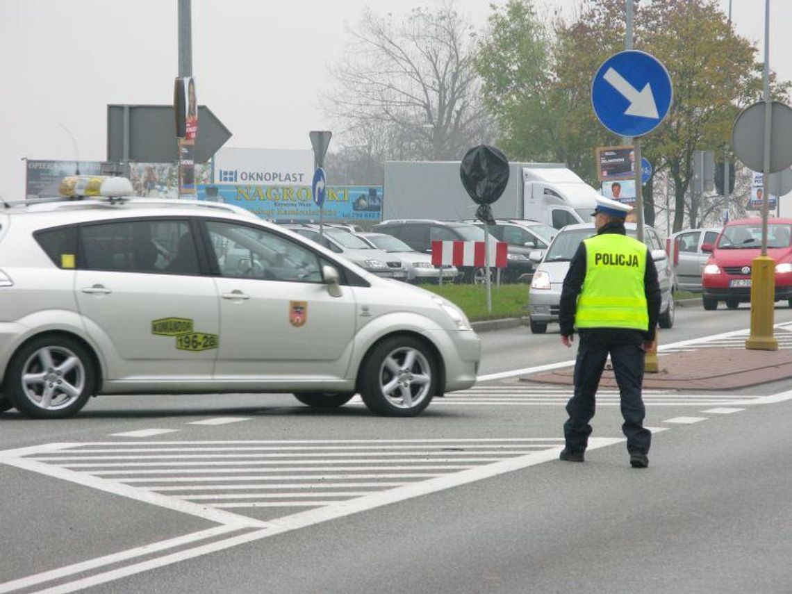 Trwa akcja „Znicz”, więcej policji na drogach