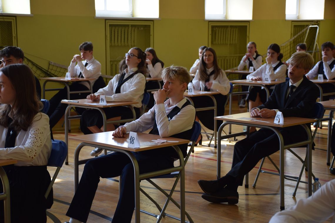 Uczniowie poznali wyniki egzaminów. Jak poradziły sobie kaliskie szkoły?