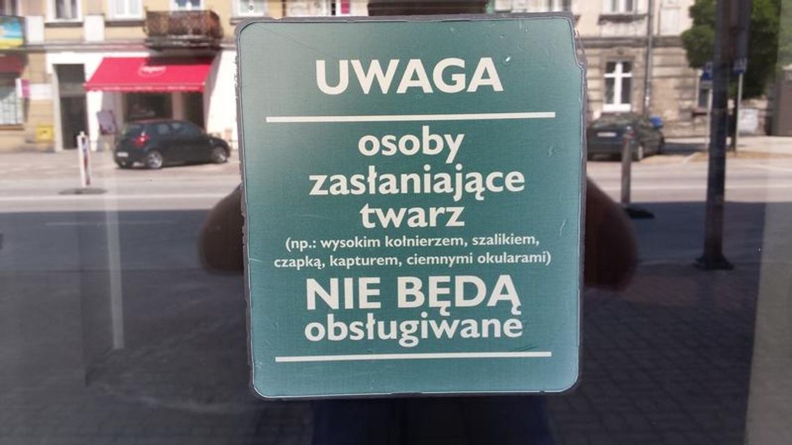 W okularach do banku nie wejdziesz?