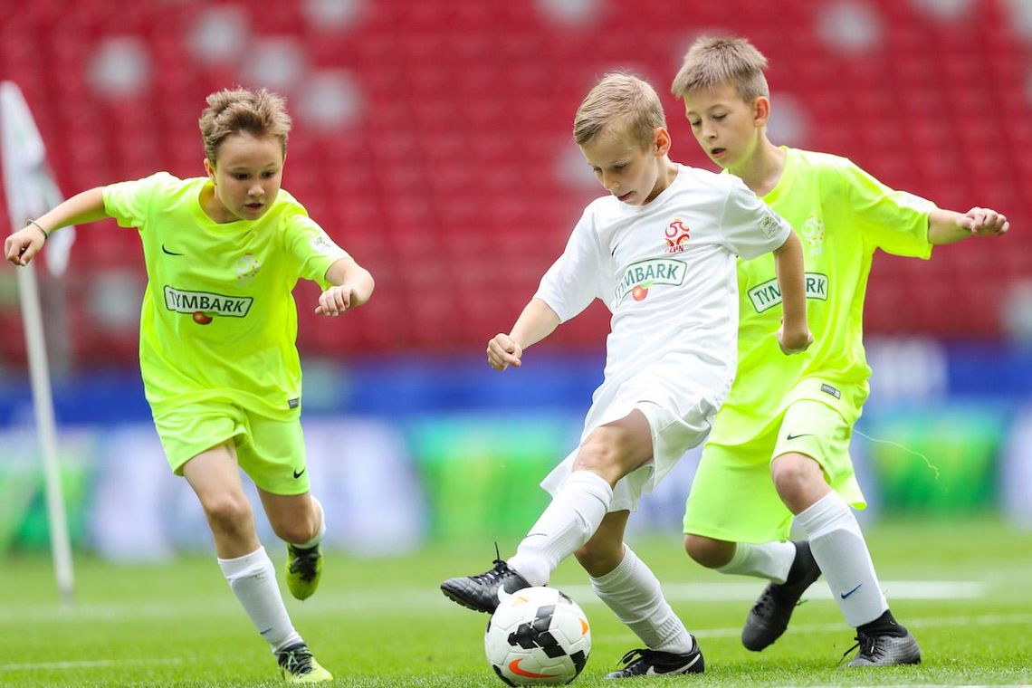 W poszukiwaniu piłkarskich talentów. „Z Podwórka na Stadion o Puchar Tymbarku” po raz 19.